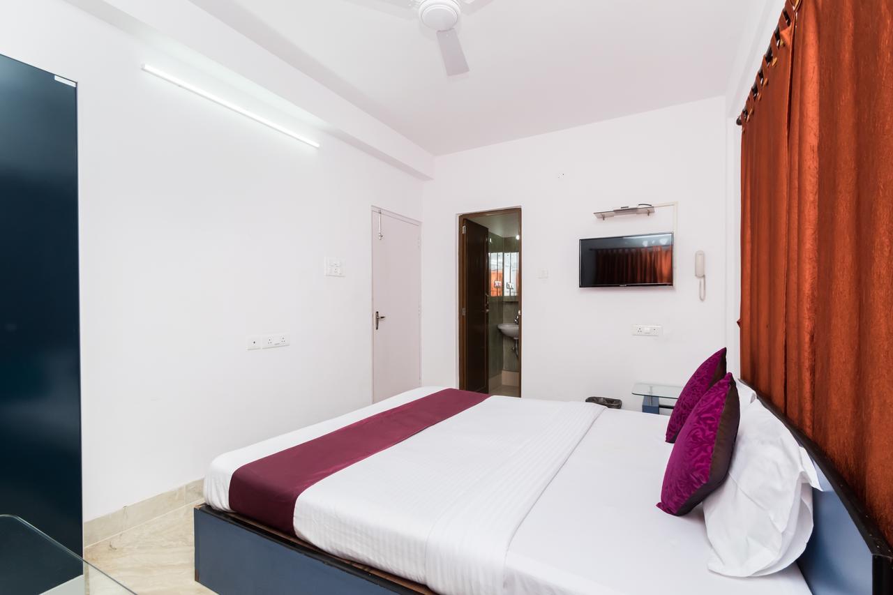 Hotel Oyo 10015 Rajgir 3*